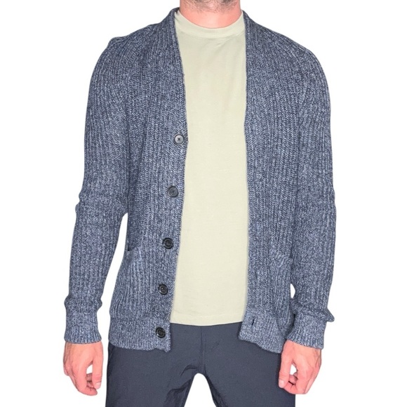 Banana Republic Men’s Ribbed Cardigan Sweater Size Small New Blue Heavy Knit - Picture 1 of 7